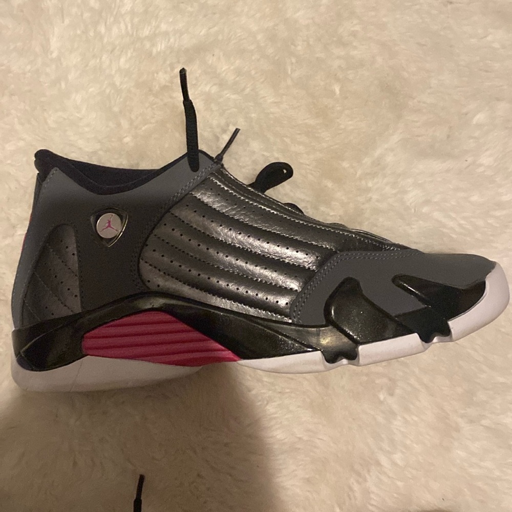 Jordan 14’s “Hyper Pink” Retro GG